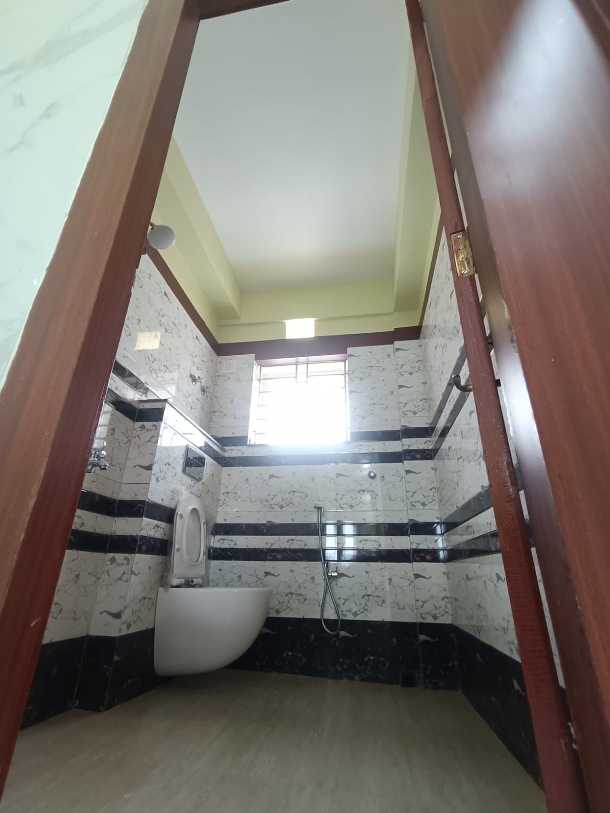 FLAT BARASAT